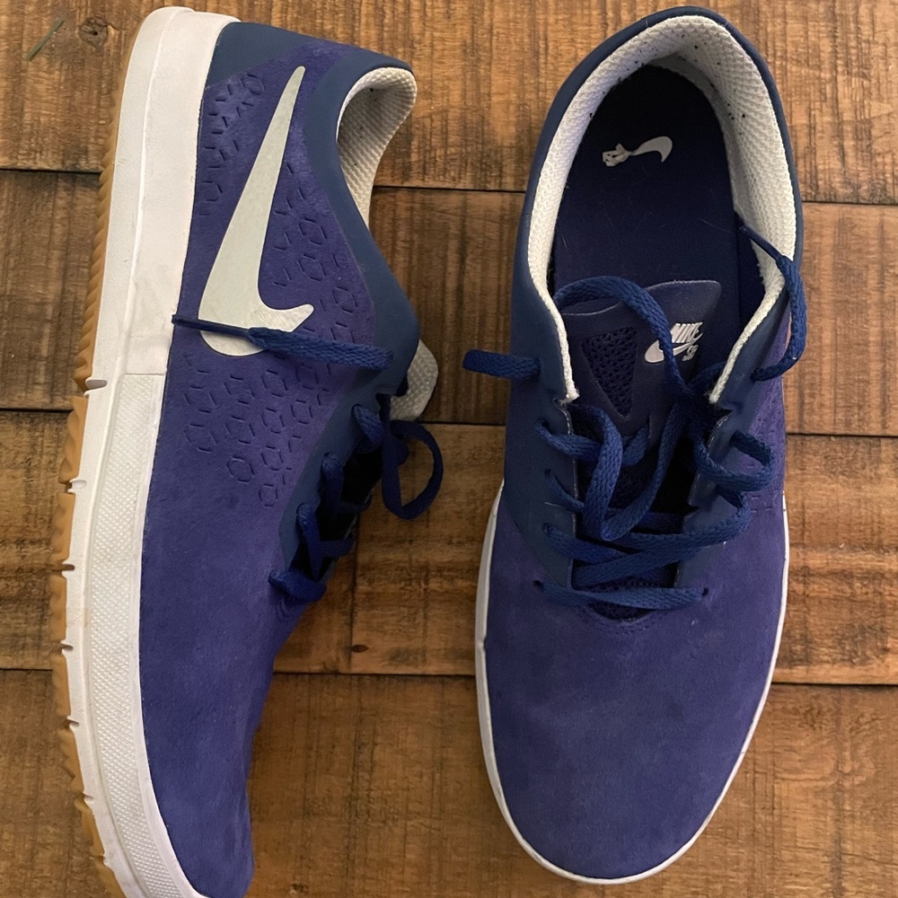 Nike shoes. Size 9.5.